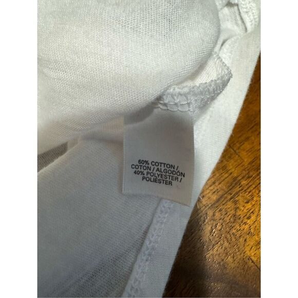 Victoria’s Secret “Love VS” Graphic Short Sleeve White Tee Shirt Size Medium - Picture 5 of 7